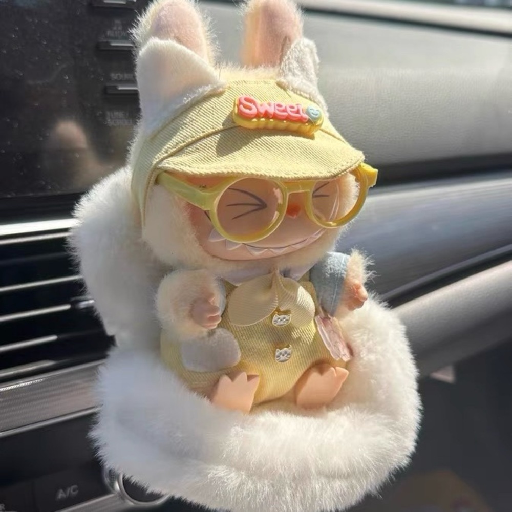 mini car seat for labubu - white